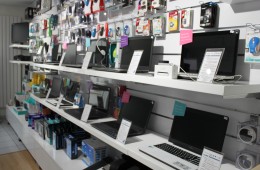 Un magasin spécialisé en informatique